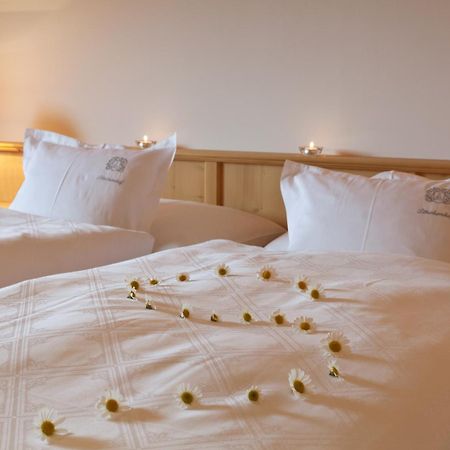 Hotel Laerchenhof Natur Seefeld w Tirolu Pokój zdjęcie